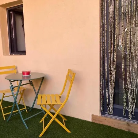 La Petite Pause Apartment *